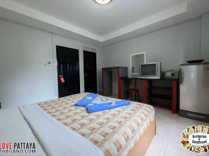 Robin’s Nest Guesthouse & Restaurant