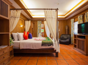 Royal Phawadee Village