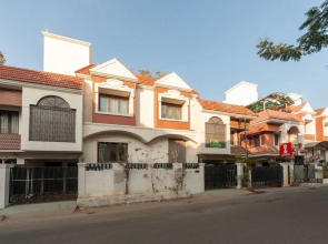 Oyo 26381 Lifestyle Residences
