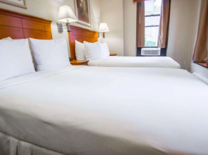 Econo Lodge Times Square