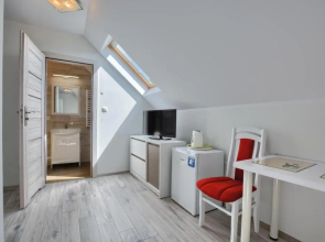 Jaworina- Apartamenty, Domki i Pokoje