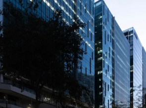 Luxury 2BR Gem in One Uptown, bgc