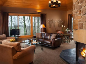 The Inn At Honey Run
