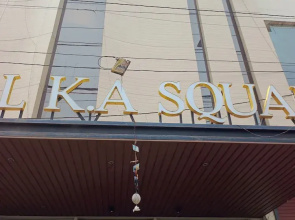 Hotel K A Square