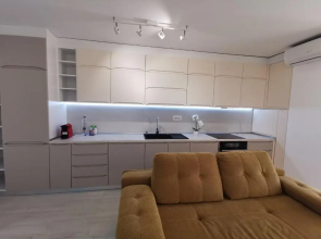 11th Floor Luxury Residence