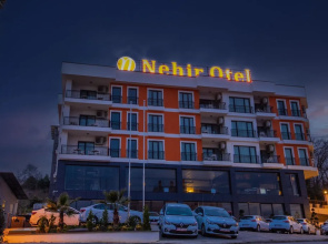 Nehir Otel