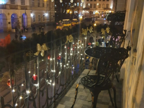 V.I.P.Apartmens Rynok Sqr.19