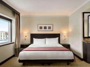 Ramada Plaza by Wyndham Dubai Deira