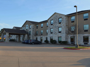 Wingate by Wyndham College Station South