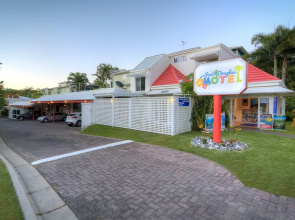 Port Douglas Motel