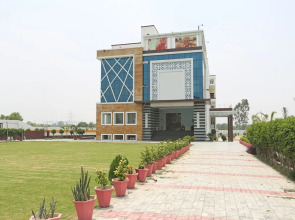 Oyo 14298 Nareshons Blue