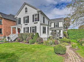 Unique & Historic Home Walk to Lake Champlain