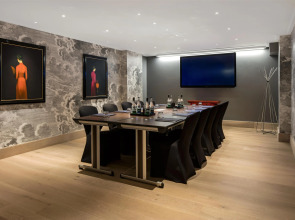 Radisson Blu Hotel, London Leicester Square