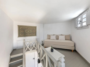 Calderas Hug & Panoramic Sea View Suites