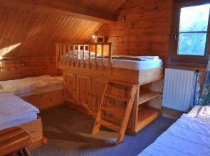 Chalet in Durbuy With Sauna & Nature Views