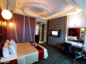 Linyuan Business Motel