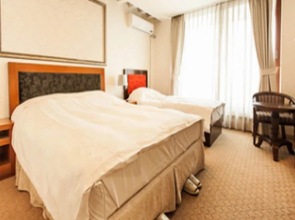 Gumi Park Business Hotel