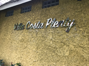 Villa Costa Plenty