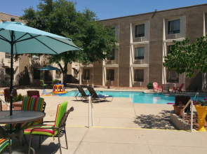 Windemere Hotel & Conference Center