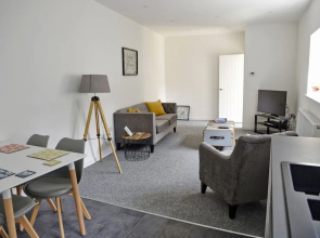 Toothbrush Apartments - Central Ipswich - Fore St - Adults Only