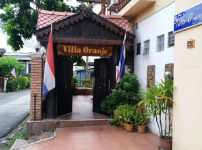 Villa Oranje