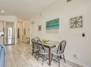 1 Block to Beach, Patio: Updated St Augustine Home