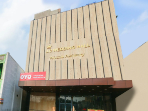 OYO 49376 Priyanka Residency