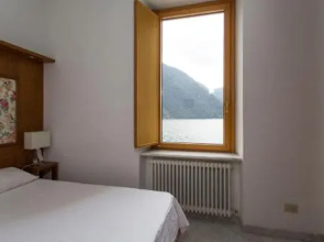 Galleria Albogasio Apartment 14539