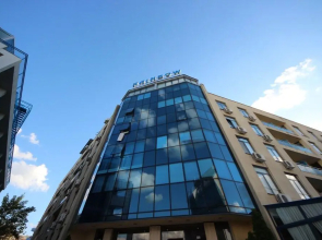 Menada Apartments in Rainbow 1 Complex