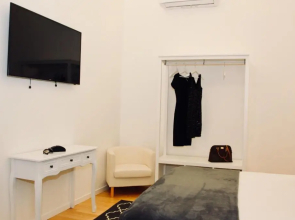 Cluverio11 Luxury Apartment