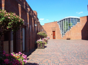 Robinson College - Cambridge University - Campus Accommodation