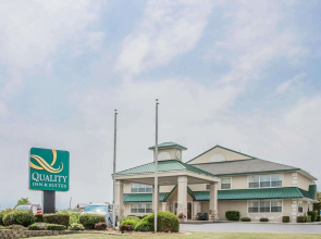 Quality Inn & Suites