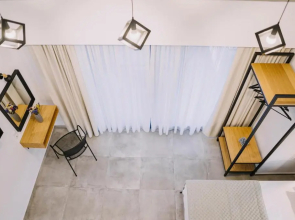 BLUE STONE Luxury Suites