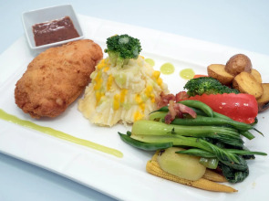 Phnom Penh Katari Hotel