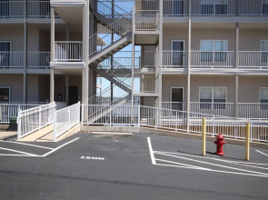 Lands End 218 - 3 Br Condo