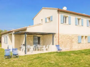 Holiday Home In Bonnieux