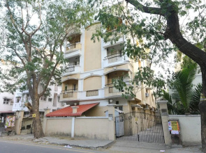 OYO 20001 SilverKey Ashok Nagar