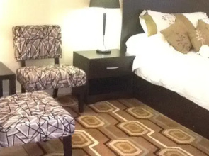 Heritage Hill Suite
