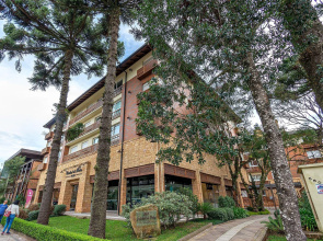 Apartamento SENSACIONAL #sejafeliz em Canela a poucos passos da Catedral