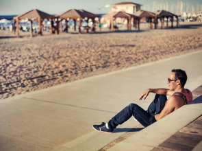 Sea Side by Zvieli Hotels