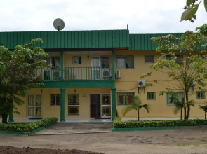 Hôtel Restaurant L'Aquarius Marina 2000 Douala