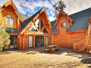 No. 46 High Timber Log Estate - 5 Br Home