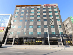Hotel Encore