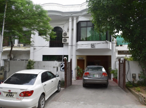 Islamabad Palace Guest House