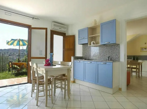 5-guest Apartment in Imperian Olive Grove