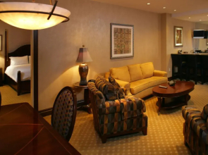 South Point Hotel, Casino, and Spa