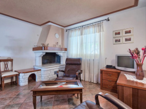 House Istra Moniga del Garda