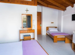 Aggelos Kefalonia