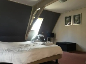 Hotel Cafe Restaurant 't Raedhus