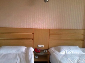 Pingxiang Hongying Inn